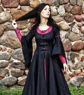 MORGAINE -  suknia górna z wiązanymi szerokimi rękawami z mieszanki wiskozy
