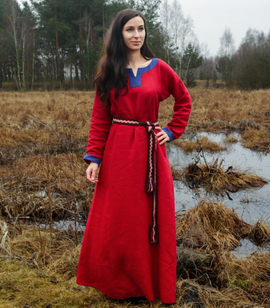 Early medieval linen dress with narrow linen trim