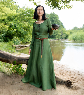 Late Medieval Linen Front Lace-up Cotte Dress