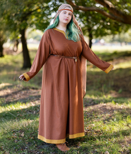 Wool dress with turquoise diamond twill hems