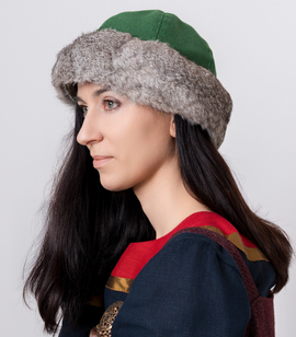 Viking round wool hat with linen lining and grey rabbit fur trim