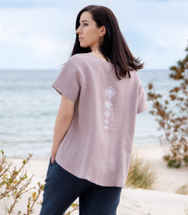 Short-sleeved asymmetrical linen blouse with Slavic-style machine-made floral embroidery