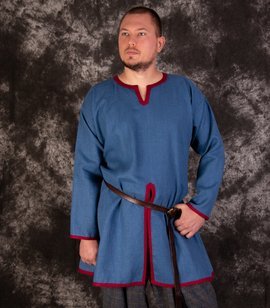 Early medieval linen riding tunic with slits at front and back