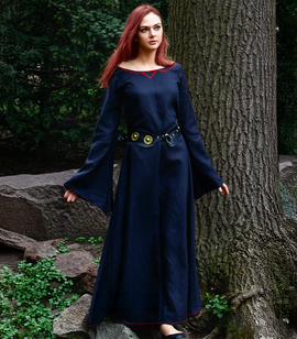 Fantasy linen dress with embroidered neckline and wide sleeves in Arwen Undomiel style